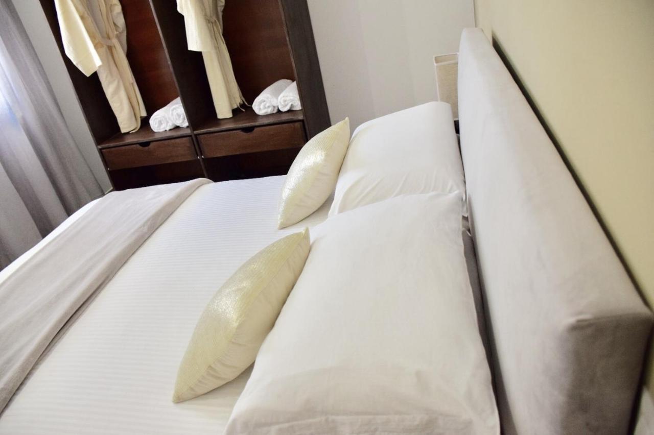 Petra Maris B&B ペスキチ エクステリア 写真