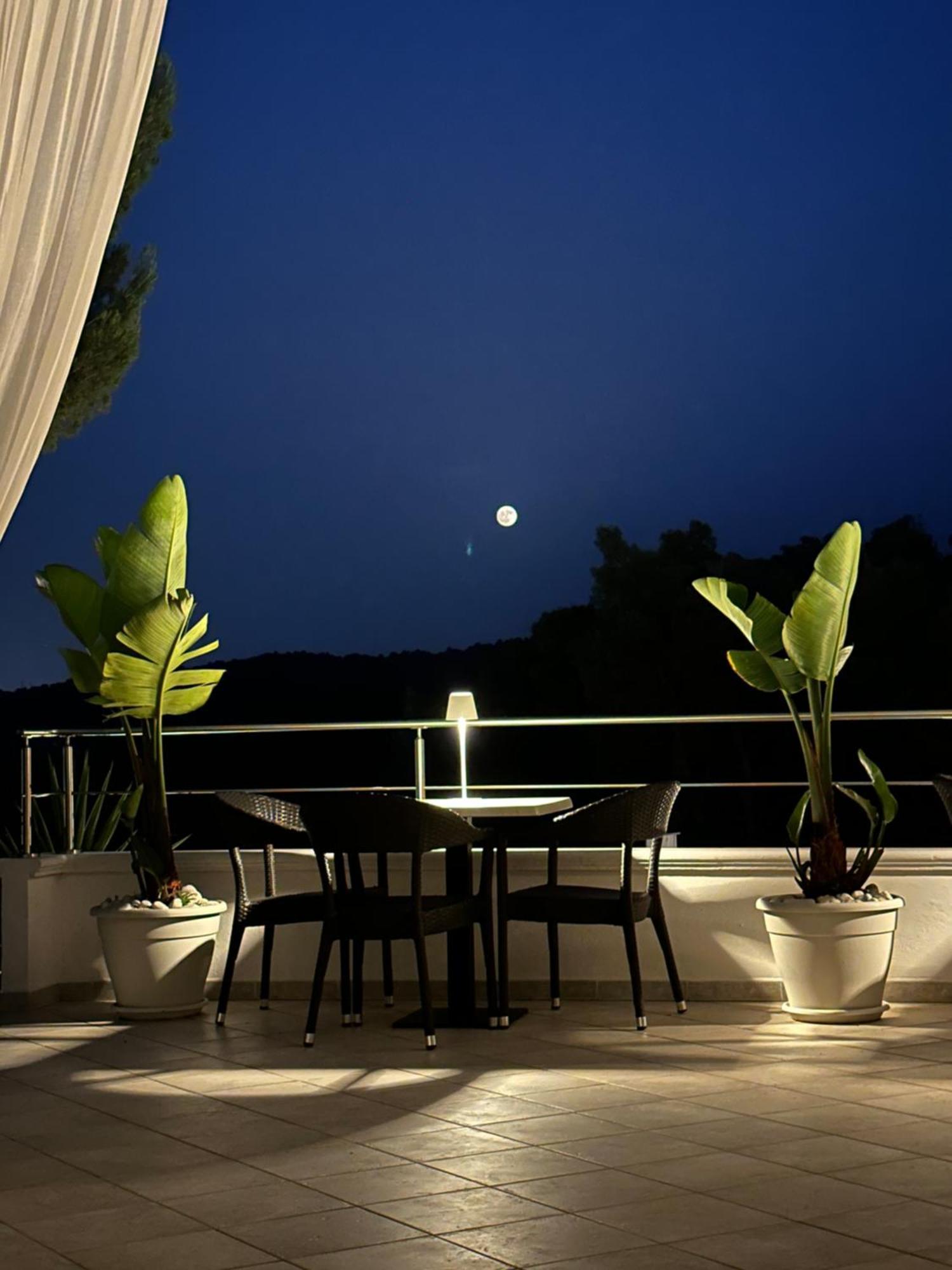 Petra Maris B&B ペスキチ エクステリア 写真